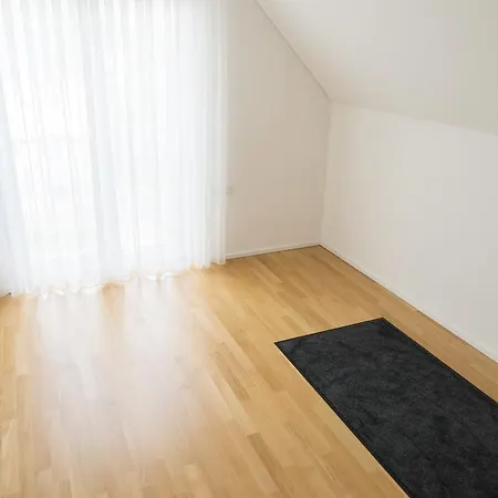 Apartment L19 *